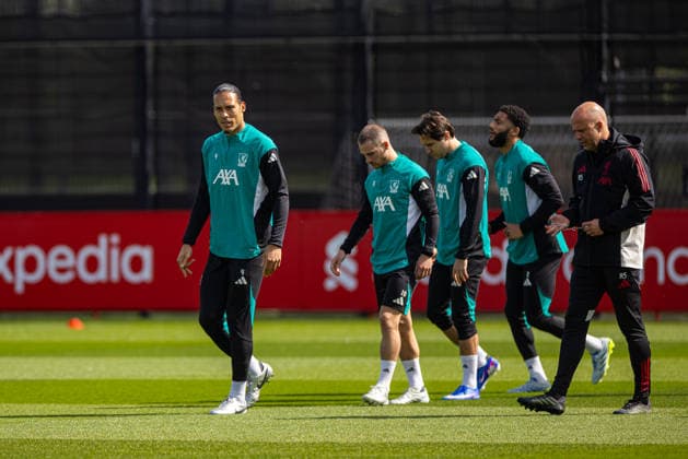 Football - UEFA Champions League - Quarter-FInal - 2nd Leg - Liverpool FC v Paris Saint-Germain FC - MD-1 LIVERPOOL, ENGLAND - Monday, April 13, 2026: Liverpool s captain Virgil van Dijk during a training session at the AXA Training Centre ahead of the UEFA Champions League Quarter-Final 2nd Leg match between Liverpool FC and Paris Saint-Germain FC. (Photo by David Rawcliffe Propaganda) LIVERPOOL AXA Training Centre MERSEYSIDE ENGLAND  Copyright: xDavidxRawcliffex 2026-04-13-009-Liverpool_PSG_MD-1
