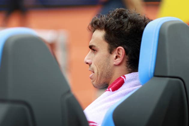 Francisco Cerundolo (ARG) sitzt auf dem Stuhl waehrend der Spielpause Copyright: xJuergenxHasenkopfx