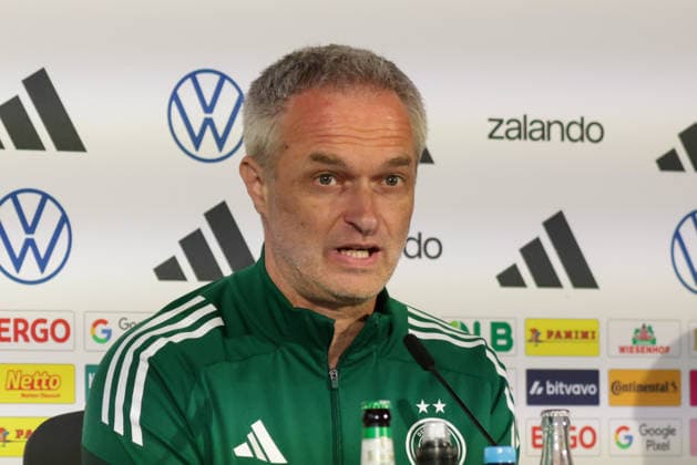 13.04.2026, xgrfx, Fussball DFB-Medientermine, Deutsche Frauennationalmannschaft - Pressekonferenz und Abschlusstraining v.l. Christian Wück (Deutsche Frauennationalmannschaft) (DFL DFB REGULATIONS PROHIBIT ANY USE OF PHOTOGRAPHS as IMAGE SEQUENCES and or QUASI-VIDEO) Nürnberg