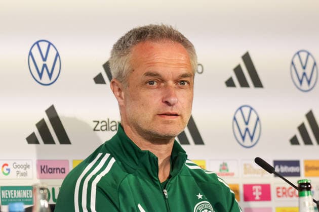 13.04.2026, xgrfx, Fussball DFB-Medientermine, Deutsche Frauennationalmannschaft - Pressekonferenz und Abschlusstraining v.l. Christian Wück (Deutsche Frauennationalmannschaft) (DFL DFB REGULATIONS PROHIBIT ANY USE OF PHOTOGRAPHS as IMAGE SEQUENCES and or QUASI-VIDEO) Nürnberg