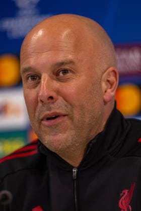 Football - UEFA Champions League - Quarter-Final - 2nd Leg - Liverpool FC v Paris Saint-Germain FC - MD-1 LIVERPOOL, ENGLAND - Monday, April 13, 2026: Liverpool s head coach Arne Slot during a press conference, PK, Pressekonferenz at Anfield ahead of the UEFA Champions League Quarter-Final 2nd Leg game between Liverpool FC and Paris Saint-Germain FC. (Photo by David Rawcliffe Propaganda) LIVERPOOL Anfield MERSEYSIDE ENGLAND  Copyright: xDavidxRawcliffex P2026-04-13-Liverpool_PSG_MD-1-105