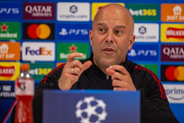 Football - UEFA Champions League - Quarter-Final - 2nd Leg - Liverpool FC v Paris Saint-Germain FC - MD-1 LIVERPOOL, ENGLAND - Monday, April 13, 2026: Liverpool s head coach Arne Slot during a press conference, PK, Pressekonferenz at Anfield ahead of the UEFA Champions League Quarter-Final 2nd Leg game between Liverpool FC and Paris Saint-Germain FC. (Photo by David Rawcliffe Propaganda) LIVERPOOL Anfield MERSEYSIDE ENGLAND  Copyright: xDavidxRawcliffex P2026-04-13-Liverpool_PSG_MD-1-109