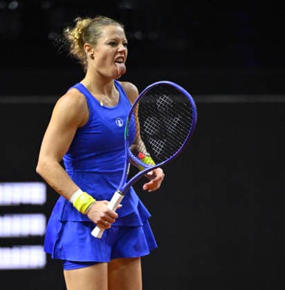 Laura Siegemund (GER) Enttaeuschung enttaeuscht nach vergebener Torchance Gestik Geste streckt Zunge raus Tennis Damen Porsche-Cup Porsche Tennis Grand Prix GP Stuttgart 2026 Porsche Arena 11-19.04.2026 DFL REGULATIONS PROHIBIT ANY USE OF PHOTOGRAPHS AS IMAGE SEQUENCES AND OR QUASI-VIDEO Tennis Damen Porsche-Cup Porsche Tennis Grand Prix GP Stuttgart 2026