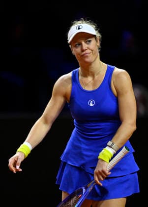 Laura Siegemund (GER) enttaeuscht Tennis Damen Porsche-Cup Porsche Tennis Grand Prix GP Stuttgart 2026 Porsche Arena 11-19.04.2026 DFL REGULATIONS PROHIBIT ANY USE OF PHOTOGRAPHS AS IMAGE SEQUENCES AND OR QUASI-VIDEO Tennis Damen Porsche-Cup Porsche Tennis Grand Prix GP Stuttgart 2026