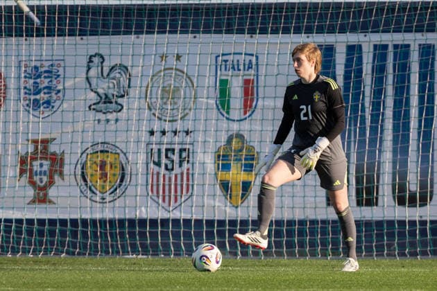 260413 Goalkeeper Moa Edrud of Sweden during the International Friendly, Länderspiel, Nationalmannschaft football match between Norway and Sweden on April 13, 2026 in Murcia. Photo: Pascu Mendez BILDBYRAN kod XZ XZ0231 fotboll football soccer fotball u23 under 23 norge norway sverige sweden dam bbeng träningsmatch friendly Copyright: PascuxMendez BB260413ZO010