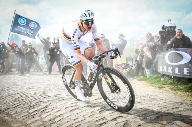 Paris - Roubaix Hauts-de-France 2026 Cycling Race ROUBAIX, FRANCE - APRIL 12 : Pogacar Tadej (SLO) of UAE Team Emirates XRG during the 123rd edition of Paris - Roubaix Hauts-de-France an UCI World Tour 1.UWT one day cycling road race for Men Elite of 258 km with start in Compiegne and finish in Roubaix on April 12, 2026 in Roubaix, France, 12 04 2026 ( Motordriver Kenny Verfaillie - Roubaix France  Copyright: xVincentxKalutx