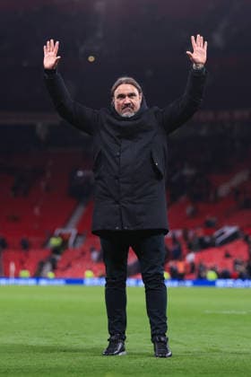 Football - Premier League - Manchester United, ManU v Leeds United 13th April 2026 - Premier League - Manchester United v Leeds United - Leeds United manager Daniel Farke acknowledges the fans after the match - Photo: Simon Stacpoole Offside. Manchester UK Copyright: xSimonxStacpoolexOffside