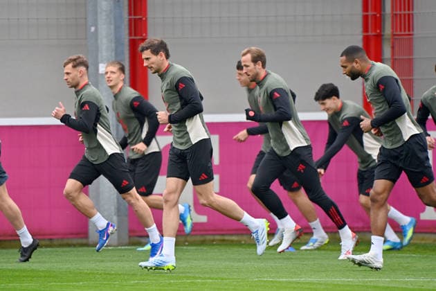 Joshua KIMMICH (Bayern Muenchen),Leon GORETZKA (Bayern Muenchen),Harry KANE (Bayern Muenchen),Jonathan TAH (Bayern Muenchen). Abschlusstraining am 14.04.2026 Fussball Champions League,Saison 2025 26, Viertelfinale FC Bayern-Muenchen -Real Madrid am 15.04.2026 A L L I A N Z A R E N A. Â