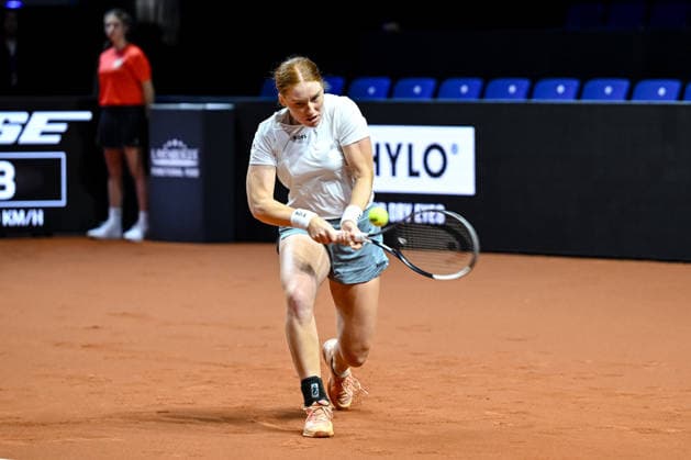 Ella Seidel (Germany) controls the Ball against Elise Mertens (Belgium) during day two of the Porsche Tennis Grand Prix 2026 at Porsche Arena on April 14, 2026 in Stuttgart, Germany. (Photo by Harry Langer DeFodi Images) -