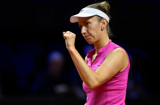 Elise Mertens (BEL) Jubel Freude Emotion Tennis Damen Porsche-Cup Porsche Tennis Grand Prix GP Stuttgart 2026 Porsche Arena 11-19.04.2026 DFL REGULATIONS PROHIBIT ANY USE OF PHOTOGRAPHS AS IMAGE SEQUENCES AND OR QUASI-VIDEO Tennis Damen Porsche-Cup Porsche Tennis Grand Prix GP Stuttgart 2026