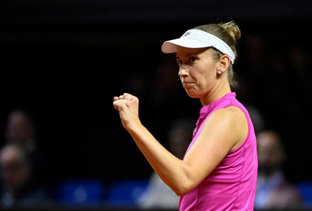 Elise Mertens (BEL) Jubel Freude Emotion Tennis Damen Porsche-Cup Porsche Tennis Grand Prix GP Stuttgart 2026 Porsche Arena 11-19.04.2026 DFL REGULATIONS PROHIBIT ANY USE OF PHOTOGRAPHS AS IMAGE SEQUENCES AND OR QUASI-VIDEO Tennis Damen Porsche-Cup Porsche Tennis Grand Prix GP Stuttgart 2026