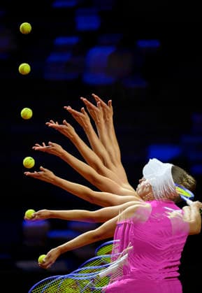 Feature Elise Mertens (BEL) Aktion Mehrfachbelichtung Multishot Aufschlag Tennis Damen Porsche-Cup Porsche Tennis Grand Prix GP Stuttgart 2026 Porsche Arena 11-19.04.2026 DFL REGULATIONS PROHIBIT ANY USE OF PHOTOGRAPHS AS IMAGE SEQUENCES AND OR QUASI-VIDEO Tennis Damen Porsche-Cup Porsche Tennis Grand Prix GP Stuttgart 2026