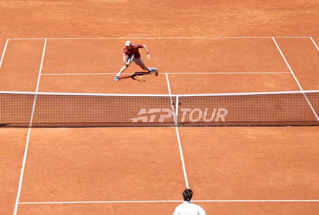 Landaluce v Musetti - Real Club de Tenis Barcelona 1899 Martin Landaluce competes against Lorenzo Musetti during the round of 32 match on Day Two of the Barcelona Open Banc Sabadell 73rd Conde de Godo Trophy at Real Club de Tenis Barcelona 1899 in Barcelona, Spain, on April 14, 2026. Barcelona Barcelona Spain  Copyright: xUrbanandsportx originalFilename:urbanandsport-landaluc260414_npSM1.jpg