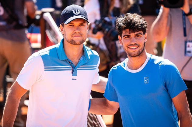 April 14, 2026, Barcelona, Spain, Spain: Otto VIRTANEN of Finland and Carlos ALCARAZ of Spain during the second day of Barcelona Open Banc Sabadell 2026, 73th Trofeo Conde de Godo, ATP, Tennis Herren 500 tennis tournament at Real Club de Tenis Barcelona on April 14, 2026 in Barcelona, Spain. Barcelona Spain - ZUMAm308 20260414_zsp_m308_008 Copyright: xMatthieuxMirvillex