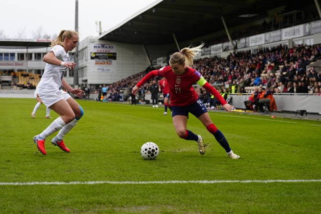 Women s international football match Norway Slovenia Lillestrom 20260414 Slovenia s Lana Golob left and Norway s Ada Hegerberg in the Women s World Cup qualifying match between Norway and Slovenia at Arasen Stadium Photo Lise Aserud NTB Lillestrom Norway EDITORIAL USE ONLY RESTRICTED USE FOR BETTING COMPANIES  Copyright: xLisexAserudx xNTBx
