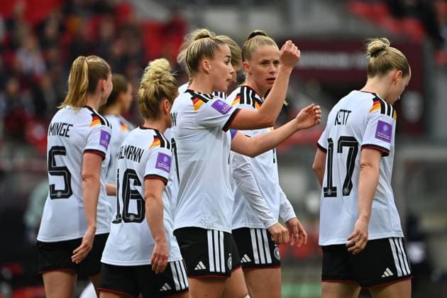 kollektiver Torjubel ,Jubel,Freude,Begeisterung,, Aktion,Giulia GWINN (GER), Fussball WM Qualifikation Frauen Deutschland - Oesterreich am 14.04.2026 Max-Morlock-Stadion Nuernberg. Â