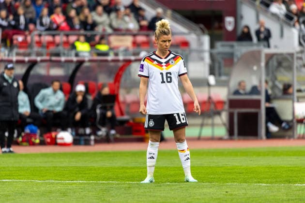 Deutschland: Fußball WM-Qualifikation Europa Frauen 2026, 3. Spieltag - Deutschland vs Österreich - Max-Morlock-Stadion (Nürnberg) : Dallmann Linda (Deutsche Frauen Nationalmannschaft, 16) Copyright: xMichellexLukax