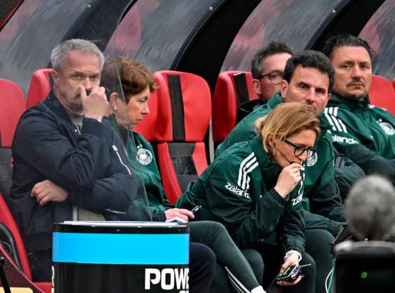 14.04.2026, WM-Qualifikation Europa, Frauen 2026, 3.Spieltag, Deutschland - Österreich, im Max-Morlock-Stadion Nürnberg, Trainer Christian Wück (Deutschland) nachdenklich.