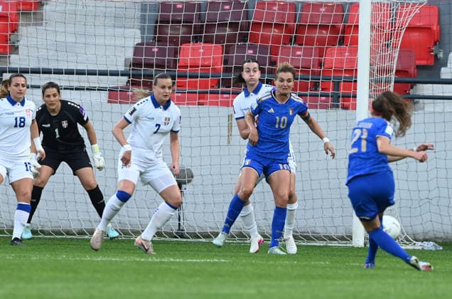 SERBIA vs ITALY Benedetta Glionna , Cristiana Girelli vs Mica Mijatovic football Serbia vs Italy FIFA Women s World Cup 2027 qualifcations match at Dubocica stadium, Lekovac 14.04.2026. godine Foto: Nebojsa Parausic FOOTBALL, SERBIA, ITALY, FIFA WOMENS WORLD CUP QUALIFICATIONS MATCH Leskovac Dubocica stadium Serbia Copyright: xNebojsaxParausicx xMNxPressx