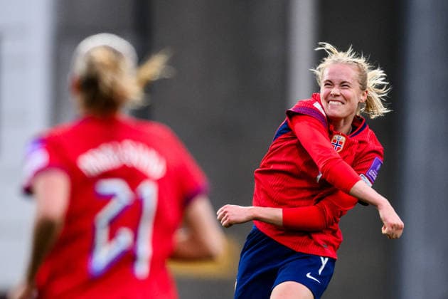 260414 Julie Blakstad of Norway celebrates after scoring 2-0 during the FIFA Women s World Cup Qualifier football match between Norway and Slovenia on April 14, 2026 in Lillestrom. Photo: Marius Simensen BILDBYRAN COP 238 VG0919 bbeng fotball soccer football fotboll FIFA World Cup, WM, Weltmeisterschaft, Fussball qualifiers vm-kvalifisering kvinner vm kvalik landskamp dam norge norway slovenien slovenia jubel Copyright: MARIUSxSIMENSEN BB260414BB541