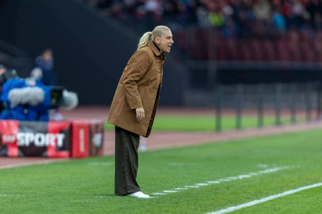 14 04 2026, Zurich, Letzigrund, European Qualifiers Women: Switzerland - Turkey, head coach Necla Gungor Kiragasi of TurkiÌ‡ye Zurich Letzigrund Zurich Switzerland Copyright: xJustPictures.ch PascalxKesselmarkx jp-en-PaKe-_62A0193