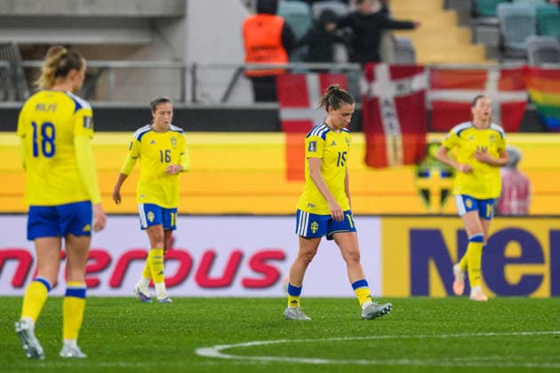 260414 Julia Zigiotti Olme of Sweden looks dejected after 1-2 during the FIFA Women s World Cup Qualifier football match between Sweden and Denmark on April 14, 2026 in Gothenburg. Photo: Carl Sandin BILDBYRAN kod CS CS0928 fotboll football soccer fotball vm-kval kval fifa womens world cup qualifier qualifier sverige sweden danmark denmark dam bbeng women kvinner depp Copyright: CARLxSANDIN BB260414CS045
