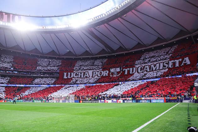 Atletico de Madrid vs. FC Barcelona, Barca on the 2025 26 UEFA Champions League Quarter-Final Second Leg match UEFA champions league - Atletico de Madrid vs FC Barcelona, MADRID,SPAIN, 14 April: Fans of Atletico de Madrid during the UEFA Champions League 2025 26 Quarter-Final second Leg match between Atletico de Madrid and FC Barcelona at Riyadh Air Metropolitano Stadium. Madrid Madrid Spain *** Atletico de Madrid vs FC Barcelona, on the 2025 26 UEFA Champions League Quarter Final Second Leg match UEFA champions league Atletico de Madrid vs FC Barcelona, MADRID,SPAIN, 14 April Fans of Atletico de Madrid during the UEFA Champions League 2025 26 Quarter Final second Leg match between Atletico de Madrid and FC Barcelona at Riyadh Air Metropolitano Stadium Madrid Madrid Madrid Spain Copyright: xALEJANDROxMATIASx