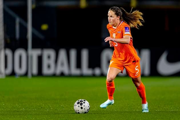 BREDA - Netherlands player Marisa Olislagers during the European qualifying match between the Netherlands and France at Rat Verlegh Stadium on April 14 in Breda, the Netherlands. (Photo by DeFodi Images) -