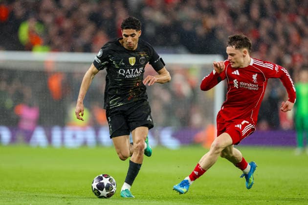 Football - UEFA Champions League - Quarter-Final - 2nd Leg - Liverpool FC v Paris Saint-Germain FC LIVERPOOL, ENGLAND - Tuesday, April 14, 2026: Liverpool s Florian Wirtz (R) challenges Paris Saint-Germain s Achraf Hakimi during the UEFA Champions League Quarter-Final 2nd Leg match between Liverpool FC and Paris Saint-Germain FC at Anfield. (Photo by David Rawcliffe Propaganda) LIVERPOOL Anfield MERSEYSIDE ENGLAND  Copyright: xDavidxRawcliffex P2026-04-14-Liverpool_PSG-76