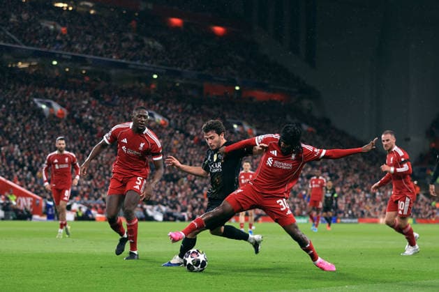 Liverpool v Paris Saint-Germain 14th April 2026 - UEFA Champions League - Quarter Final (2nd Leg) - Liverpool v Paris Saint-Germain - Joao Neves of PSG and Jeremie Frimpong of Liverpool - Photo: Simon Stacpoole Offside. Liverpool UK Copyright: xSimonxStacpoolexOffside