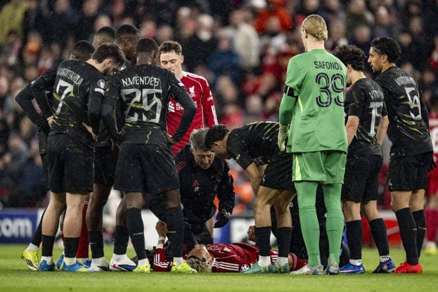 Liverpool v Paris Saint-Germain - UEFA Champions League 2025 26 LIVERPOOL, ENGLAND- APRIL 14: Hugo Ekitike of Liverpool injured during a UEFA Champions League 2025 26 match between Liverpool and Paris Saint-Germain in Liverpool on April 14, 2026 (Photo by Will Palmer Sports Press Photo) LiverpoolUnited Kingdom  Copyright: xWillxPalmer SportsxPressxPhotox
