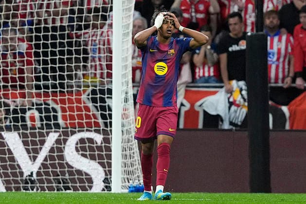 FC Barcelona, Barca s Lamine Yamal dejected during Champions League 2025 2026, Quarter-finals 2nd leg match. April 14 ,2026. (20260414219)