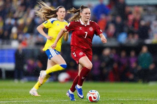 260414 Janni Thomsen of Denmark during the FIFA Women s World Cup Qualifier football match between Sweden and Denmark on April 14, 2026 in Gothenburg. Photo: Michael Erichsen BILDBYRAN COP 89 CS0928 bbeng dam danmark denmark fifa womens world cup qualifier football fotball fotboll kval kvinner qualifier soccer sverige sweden vm-kval women Copyright: MICHAELxERICHSEN BB260414MI080