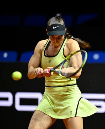 Tamara Korpatsch (GER) Aktion Tennis Damen Porsche-Cup Porsche Tennis Grand Prix GP Stuttgart 2026 Porsche Arena 11-19.04.2026 DFL REGULATIONS PROHIBIT ANY USE OF PHOTOGRAPHS AS IMAGE SEQUENCES AND OR QUASI-VIDEO Tennis Damen Porsche-Cup Porsche Tennis Grand Prix GP Stuttgart 2026