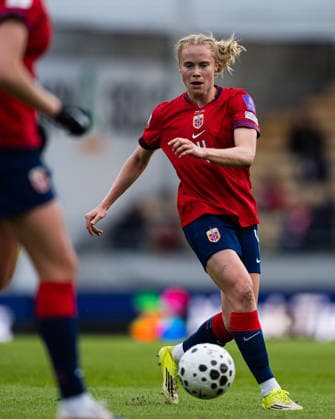 260414 Julie Blakstad of Norway during the FIFA Women s World Cup Qualifier football match between Norway and Slovenia on April 14, 2026 in Lillestrom. Photo: Marius Simensen BILDBYRAN COP 238 VG0919 bbeng dam FIFA World Cup, WM, Weltmeisterschaft, Fussball qualifiers football fotball fotboll landskamp norge norway slovenia slovenien soccer vm kvalik vm-kvalifisering kvinner Copyright: MARIUSxSIMENSEN BB260414ZB006