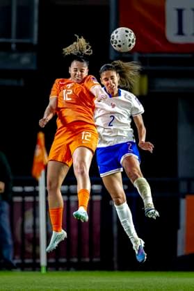 BREDA - Netherlands player Chasity Grant, France player Maelle Lakrar during the European qualifying match between the Netherlands and France at Rat Verlegh Stadium on April 14 in Breda, the Netherlands. (Photo by DeFodi Images) -