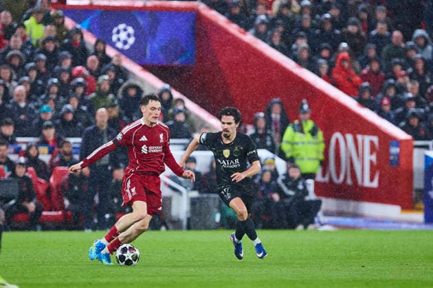 Liverpool FC v Paris Saint-Germain FC - UEFA Champions League 2025 26 Quarter-Final Second Leg LIVERPOOL, ENGLAND - APRIL 14: Florian Wirtz of Liverpool FC competes for the ball with Vitinha of Paris Saint-Germain FC during the UEFA Champions League 2025 26 Quarter-Final Second Leg match between Liverpool FC and Paris Saint-Germain FC at Anfield on April 14, 2026 in Liverpool, England. (Photo by Jose Javier Martinez Photo Players Images Magara Press) Liverpool Anfield Stadium England Copyright: xJosexJavierxMartinezx