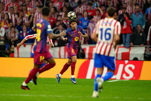 Joao Cancelo seen during UEFA Champions League quarterfinal game between teams of Atletico de Madrid and FC Barcelona, Barca (Kazimierz Koper Ball Raw Images) Madrid Estadio Jose Alvalade Spain Copyright: xKazimierzxKoperx kazimierzkoper_atletico_fcbarcelona_2526_8-51