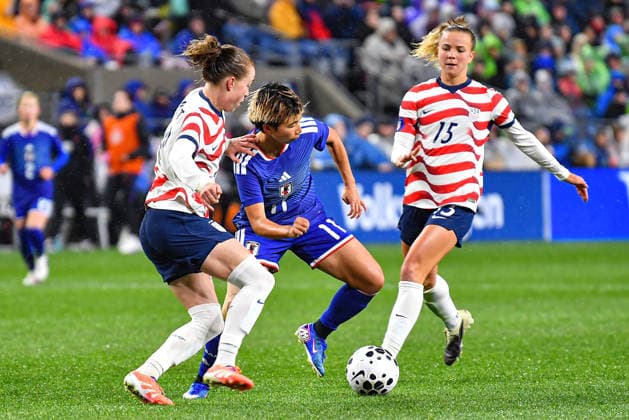 US Womens Soccer 2026: APR 14 Japan At USA April 14, 2026: United States Women s national team, Nationalteam Midfielder Claire Hutton (15) and Japan Women s National Team Forward Mina Tanaka (11) battle for the ball during the US Womens National Team friendly match vs Japan. Japan defeated the US 1-0. Steve Faber CSM (Credit Image: Â Steve Faber Cal Media) Seattle Washington United States EDITORIAL USE ONLY Copyright: xx ZUMA-20260414_zma_c04_136.jpg StevexFaberx csmphotothree486299