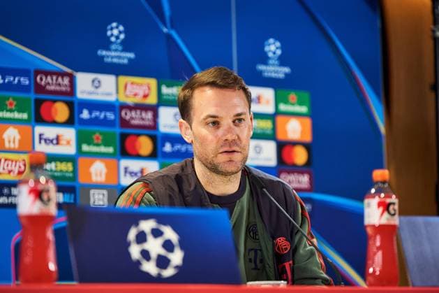 Fußball UEFA Champions League Pressekonferenz FC Bayern München am 14.04.2026 auf dem Trainingsgelände an der Säbener Straße in München Manuel Neuer ( München ) Vincent Kompany ( Trainer Cheftrainer München ) Foto: Photo by FC Bayern München via REVIERFOTO Pressekonferenz FC Bayern München *** Soccer UEFA Champions League Press Conference FC Bayern Munich on 14 04 2026 at the training ground at Säbener Straße in Munich Manuel Neuer Munich Vincent Kompany Coach Head Coach Munich Photo Photo by FC Bayern Munich via REVIERFOTO Press Conference FC Bayern Munich