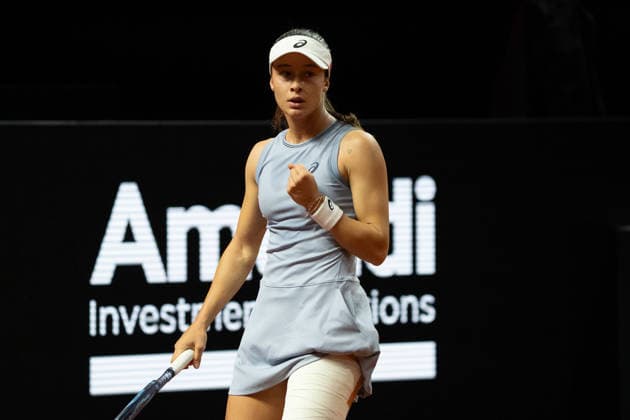 Zeynep Sonmez (TUR) im Bild, Jubel, Emotion, Freude, Geste, GER, Zeynep Sonmez vs. Jasmine Paolini, Tennis, ATP, Tennis Herren Turnier, WTA, Tennis Damen 500, Porsche Tennis Grand-Prix, 15.04.2026, GER, Zeynep Sonmez vs. Jasmine Paolini, Tennis, ATP-Turnier, WTA 500, Porsche Tennis Grand-Prix, 15.04.2026, Stuttgart Copyright: xEibner-Pressefoto EdwardxCheungx EP_ECG