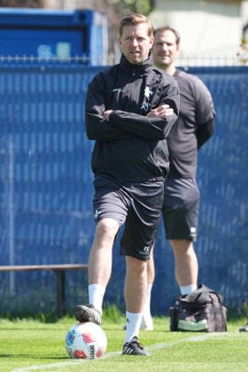 Trainer Florian Kohfeldt (SV Darmstadt 98) - 15.04.2026 2. Bundesliga, Saison 25 26: SV Darmstadt 98 Training, Stadion am Boellenfalltor, emonline, emspor,