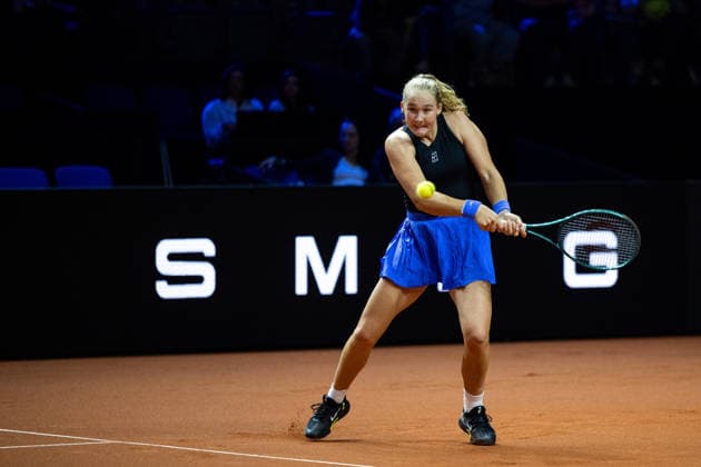 Mirra Andreeva (Russland) im Bild am Ball, Jelena Ostapenko (Lettland) vs Mirra Andreeva (Russland), 1. Runde, GER, Porsche Tennis Grand Prix Stuttgart, WTA, Tennis Damen 500, 15.04.2026 GER, Porsche Tennis Grand Prix Stuttgart, WTA 500, 15.04.2026 Stuttgart Copyright: xEibner-Pressefoto Memmlerx EP_MMR
