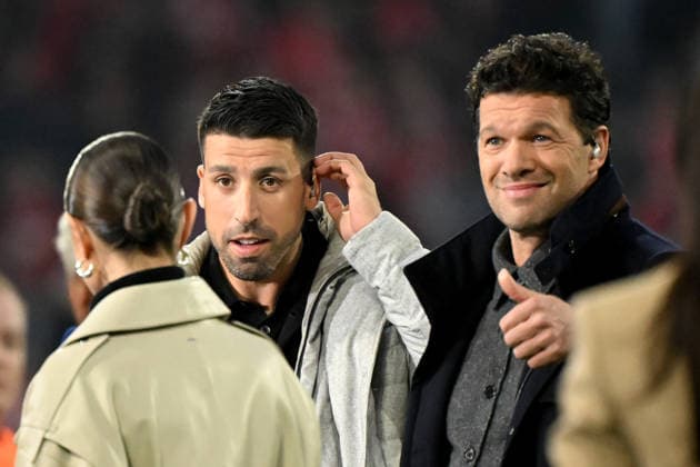 15.04.2026, xemx, Fussball UEFA Champions League, FC Bayern Muenchen - Real Madrid v.l. Sami Khedira und Michael Ballack (DFL DFB REGULATIONS PROHIBIT ANY USE OF PHOTOGRAPHS as IMAGE SEQUENCES and or QUASI-VIDEO) Muenchen