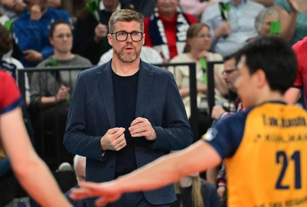 GER; VB, CEV Cup, Finale, SVG Lueneburg vs Gas Sales Bluenergy Volley Piacenza, 15.04.2026, GER;VB, CEV Cup, Finale, SVG Lueneburg vs Gas Sales Bluenergy Volley Piacenza, im Bild Stefan Hübner Stefan Huebner (Coach Lueneburg)