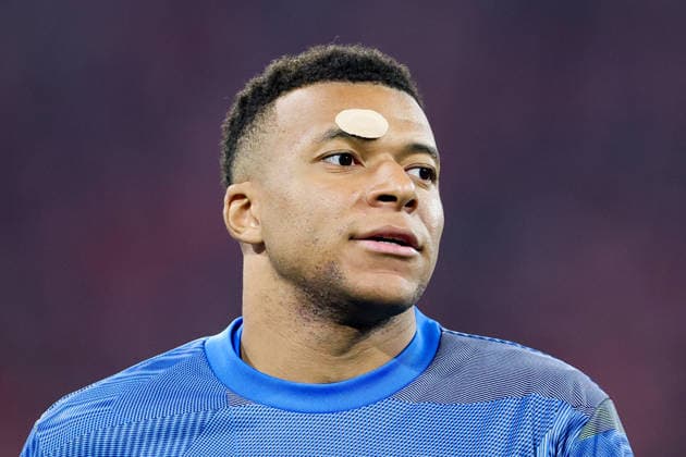 GER, CL Viertelfinale FC Bayern Muenchen (GER) vs Real Madrid (ESP) 15.04.2026, Allianz Arena, München, GER, CL Viertelfinale FC Bayern Muenchen (GER) vs Real Madrid (ESP), im Bild picture shows Kylian MbappÃ Kylian Mbappe (Real Madrid 10)