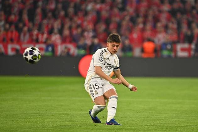 Tor Arda GUELER (Real Madrid) zum 0-1, Aktion,Torschuss, Fussball Champions League,Saison 2025 26, Viertelfinale FC Bayern-Muenchen -Real Madrid am 15.04.2026 A L L I A N Z A R E N A.