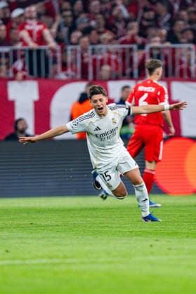 15.04.2026, FC Bayern München vs. Real Madrid, UEFA Champions League, Viertelfinale-Rückspiel Tor zum 0:1 durch Arda Güler (Real Madrid, 15) Regulations prohibit any use of photographs as image sequences and or quasi video Copyright: xBahhoxKarax