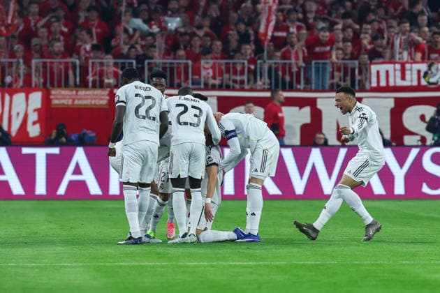 GER, CL Viertelfinale FC Bayern Muenchen (GER) vs Real Madrid (ESP) 15.04.2026, Allianz Arena, München, GER, CL Viertelfinale FC Bayern Muenchen (GER) vs Real Madrid (ESP), im Bild picture shows Torjubel Jubel Torschütze Torschuetze Arda Güler Arda Gueler (Real Madrid 15) jubelt ueber das Tor zum 0:1