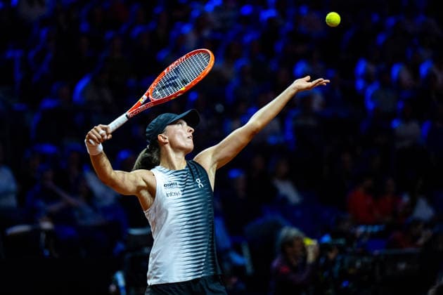 Iga Swiatek (Polen) im Bild, Laura Siegemund (Deutschland) vs Iga Swiatek (Polen), GER, Porsche Tennis Grand Prix Stuttgart, WTA, Tennis Damen 500, 15.04.2026 GER, Porsche Tennis Grand Prix Stuttgart, WTA 500, 15.04.2026 Stuttgart Copyright: xEibner-Pressefoto Memmlerx EP_MMR